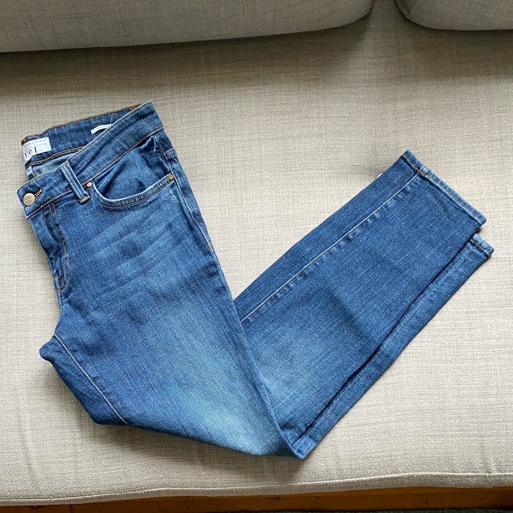 Anthropologie Velvet brand jeans size 25-27